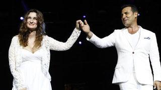 Ferhat Göçer ve Anjelika Akbar'dan müzik ziyafeti