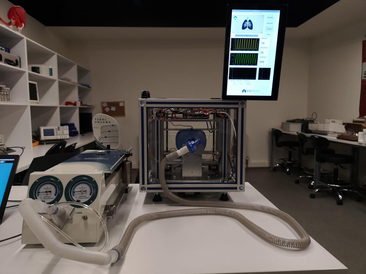 T&uuml;rk m&uuml;hendislerden y&uuml;zde y&uuml;z yerli solunum robotu