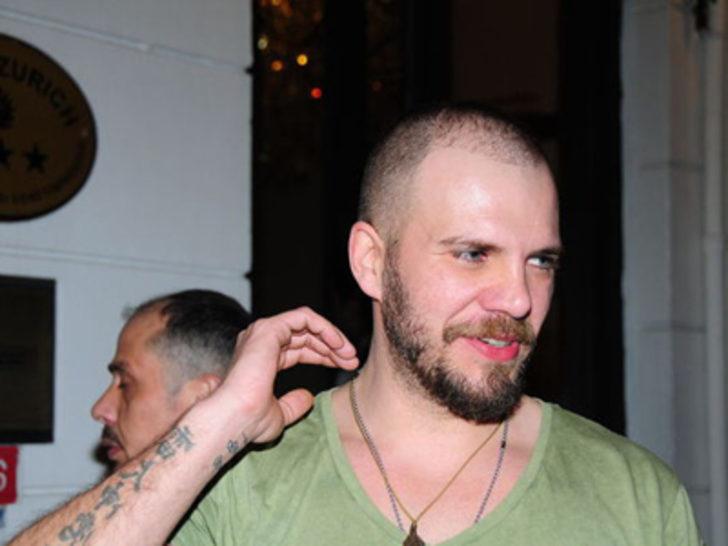 Tolga Karel ülkeyi terk ediyor G1