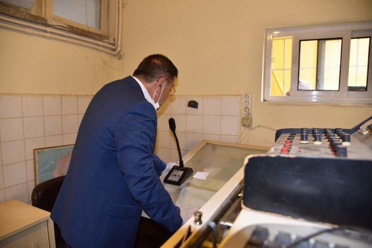 Pazarlarda korona virüs tedbirleri en üst seviyeye çıkarıldı G3