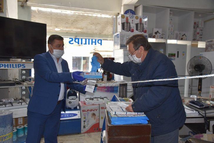 Pazarlarda korona virüs tedbirleri en üst seviyeye çıkarıldı G5