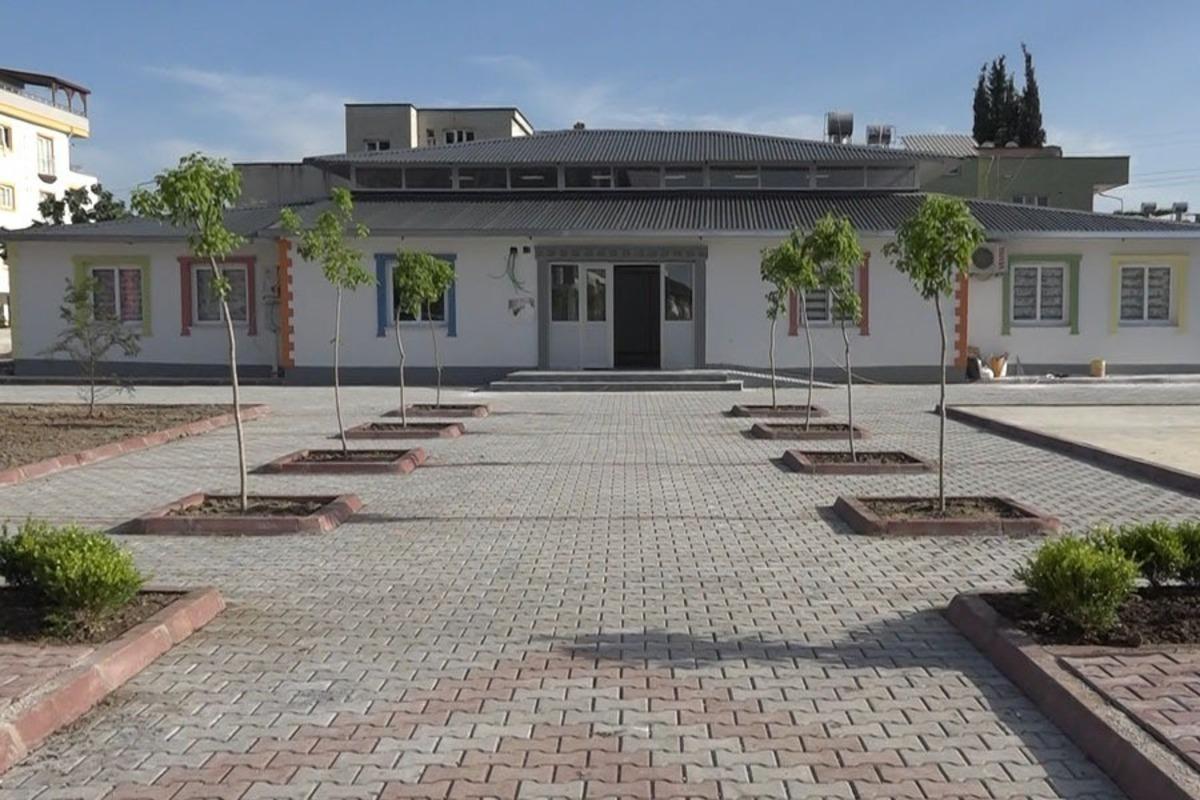 Başkan Erdem&rsquo;den &ccedil;ocuklara anlamlı bayram armağanı