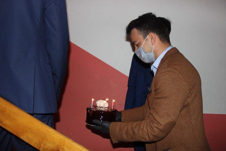 Türkeli’de 23 Nisan’da doğan öğrencilere doğum günü sürprizi G1