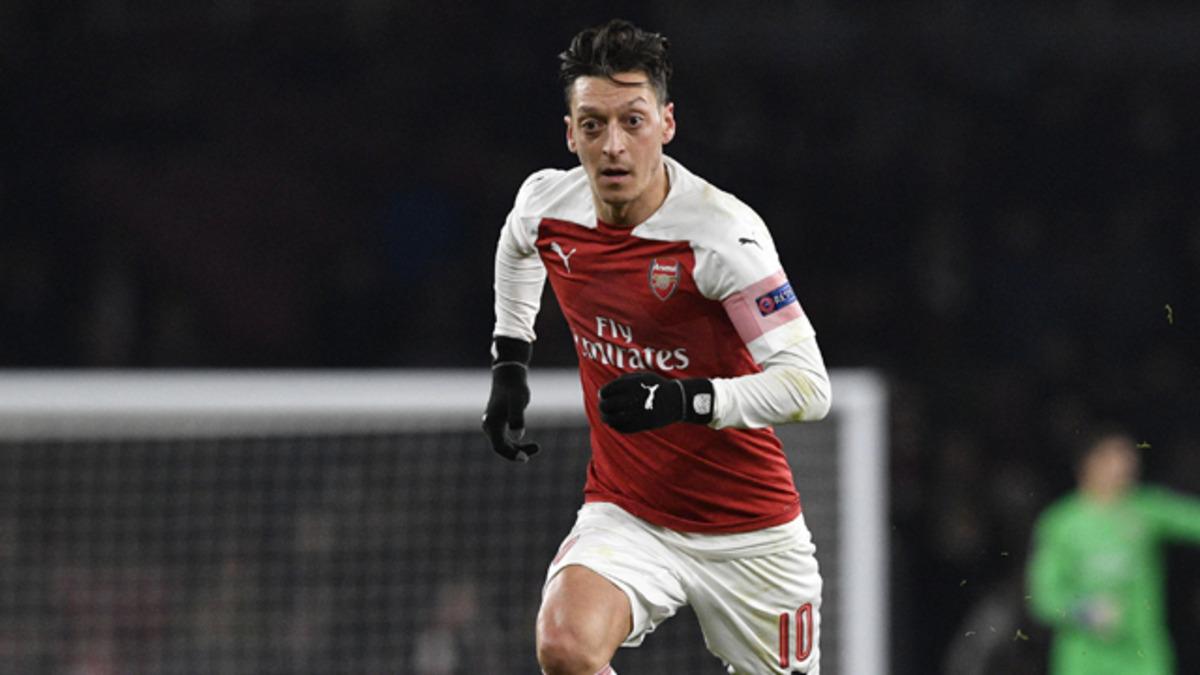 DC United'ın g&ouml;z&uuml; Arsenal'de forma giyen Mesut &Ouml;zil'de