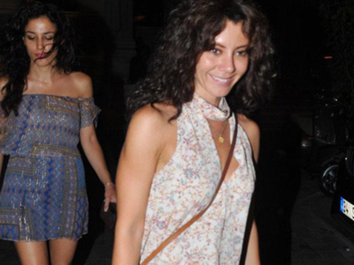 Gökçe Bahadır yine çok şık G3