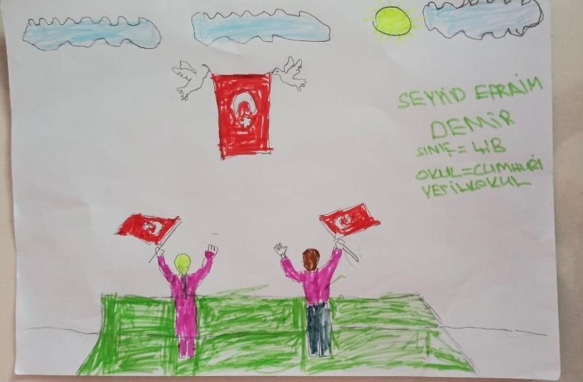 &Ccedil;ukurcalı &ouml;ğrenciler 23 Nisan&rsquo;ı evde kutladı