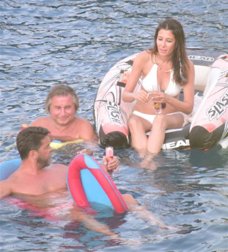 Eskiye dayanan bir dostluk G3