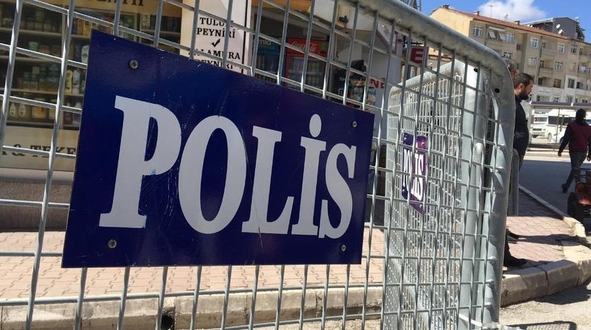 Elazığ&rsquo;a Korona tedbiri, bazı caddelere yaya kısıtlaması getirildi