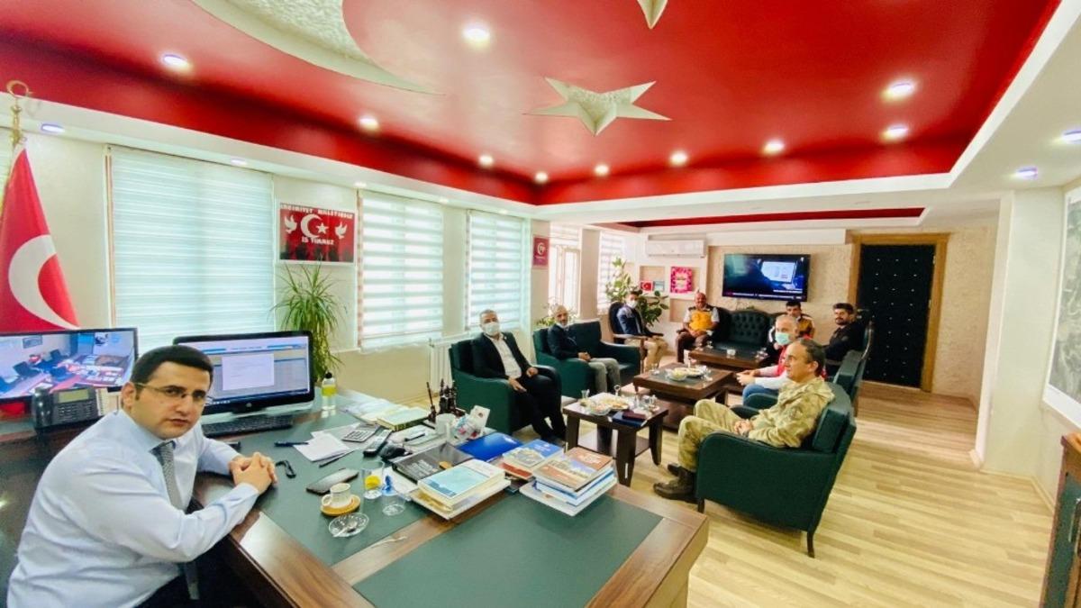Sağlık-Sen Şırnak Şube Başkan Vekili Anmal Beyt&uuml;şşebap&rsquo;ta sağlık &ccedil;alışanları ile bir araya geldi