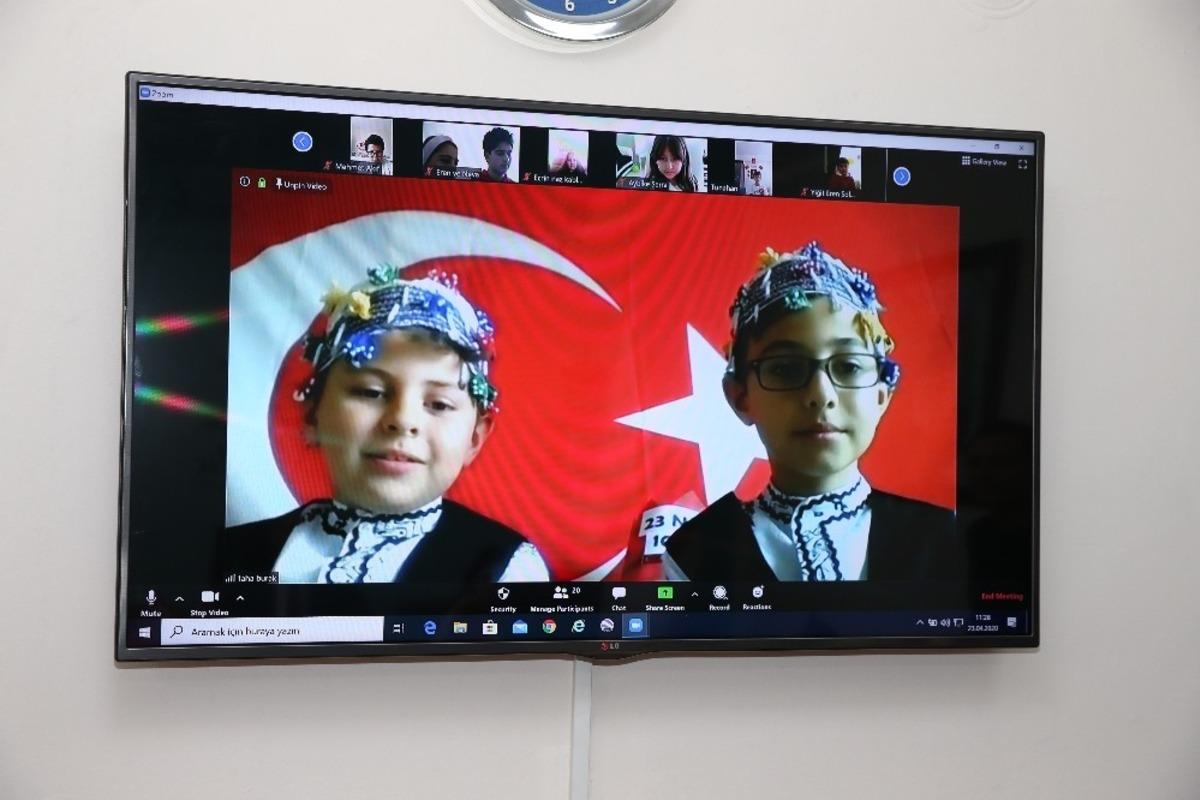 Başkan Eroğlu&rsquo;dan Online kutlama