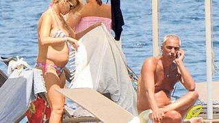 Esra Erol ve bebeği