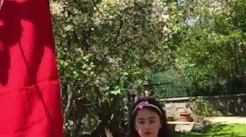 Bursalı &ouml;ğrencinin 23 Nisan hay&acirc;li