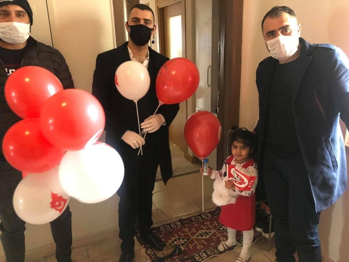 MHP 23 Nisan&rsquo;da &ccedil;ocukları unutmadı