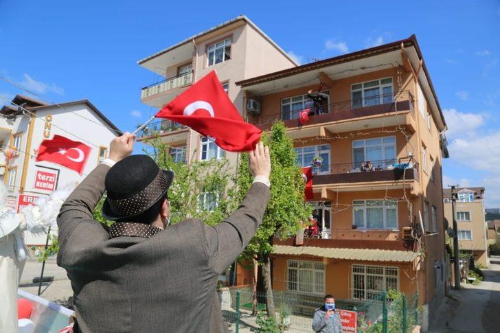 Büyükşehir Şehir Tiyatroları çocuklara bayram havası yaşattı G2