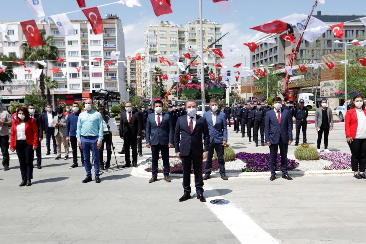 B&uuml;y&uuml;kşehir Belediyesi&rsquo;nde  23 Nisan t&ouml;reni