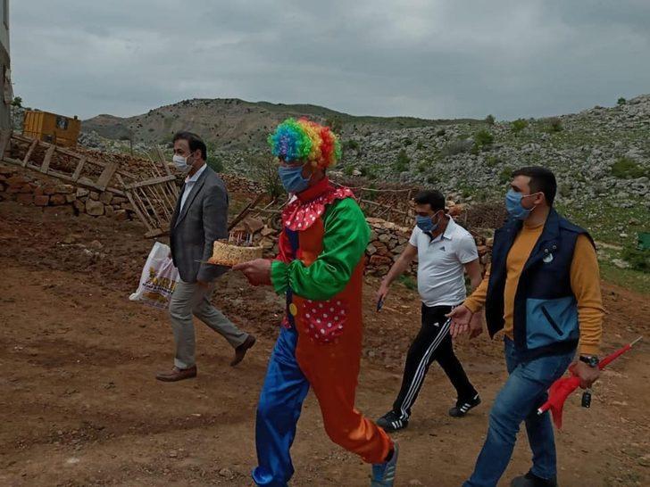 Ergani’de çocuklara sürpriz doğum günü kutlaması G2