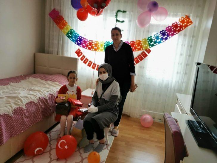 23 Nisan’da öksüz çocuklar unutulmadı G2