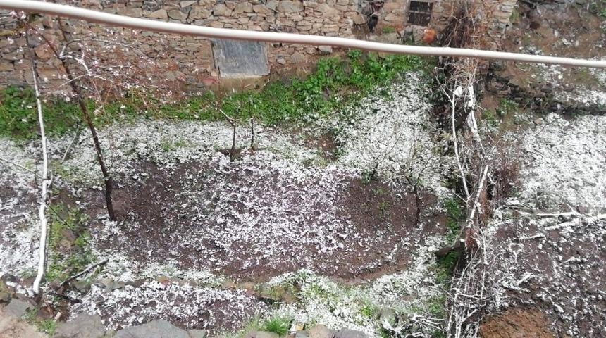 Erzurum’da kar sürprizi