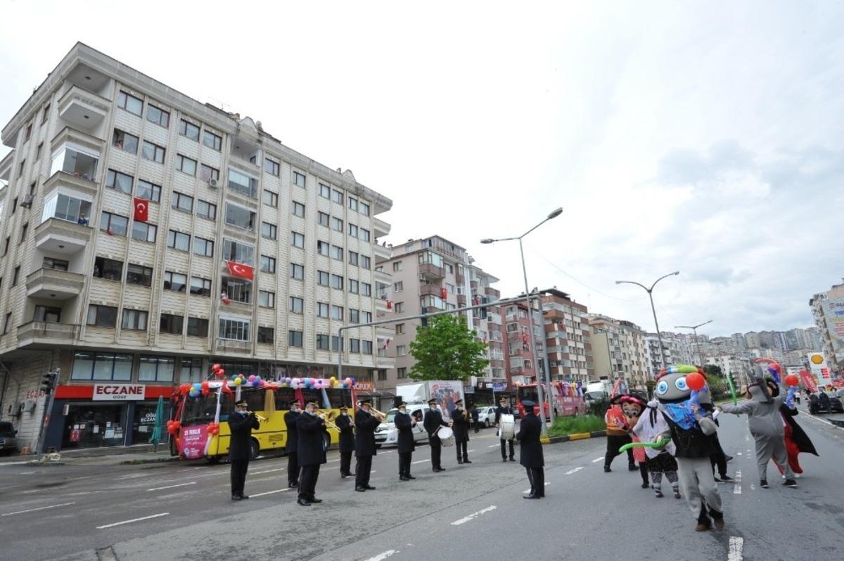 Trabzon&rsquo;da 23 Nisan kutlamalarında bandolu konser