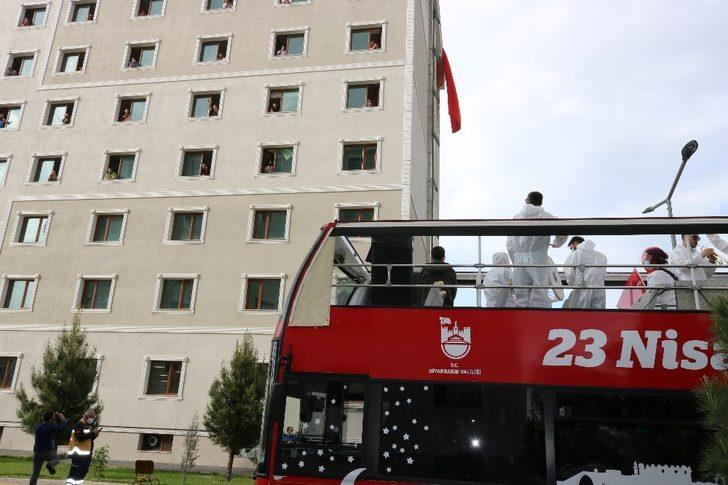 Diyarbakır Büyükşehir Belediyesi korosundan sağlıkçılara destek konseri G3