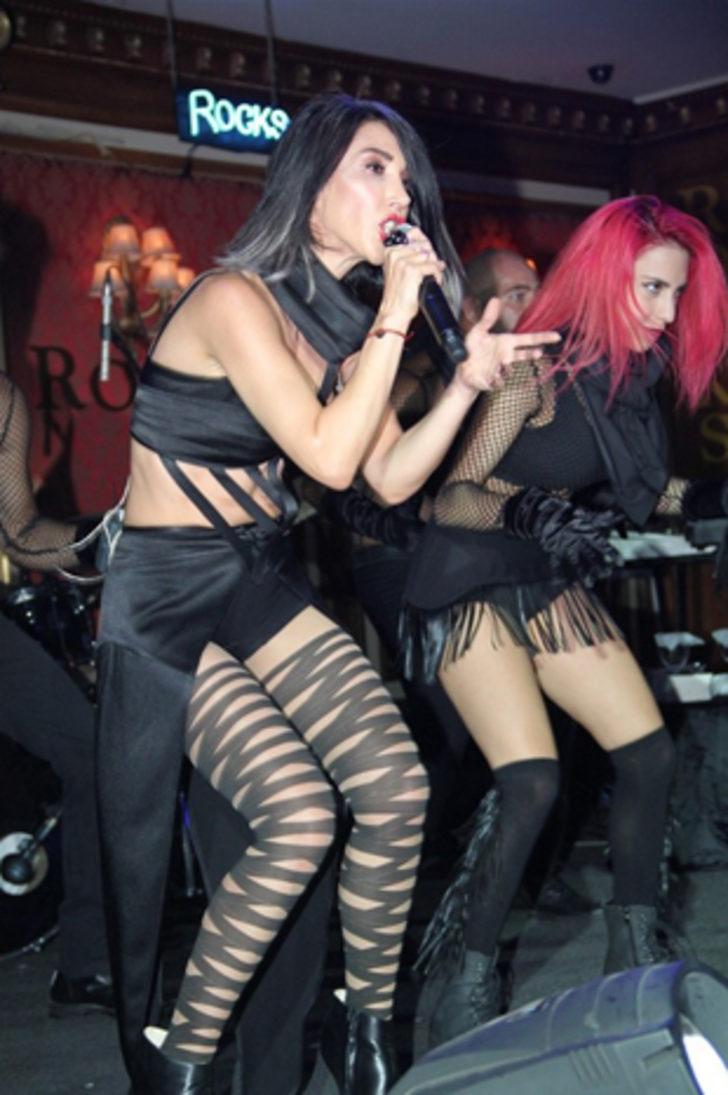 Hande Yener nefes kesti G1