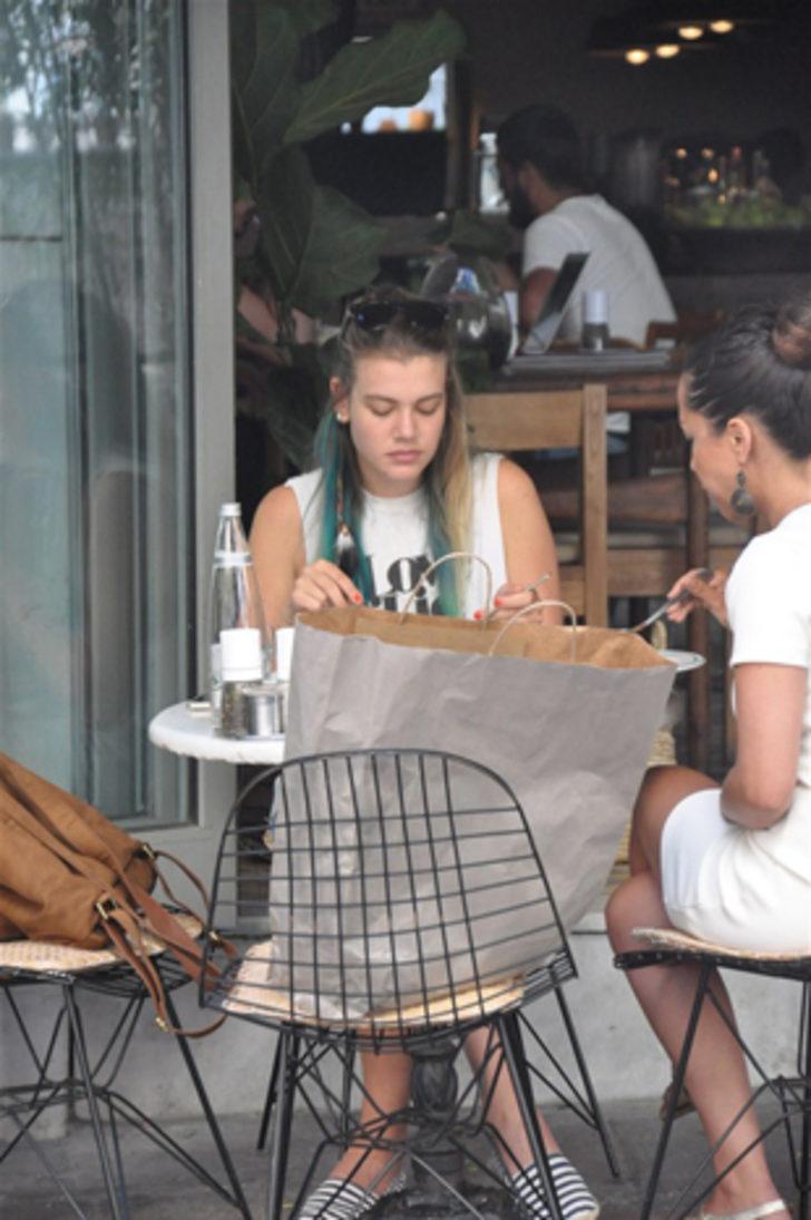 Derya Şensoy: 'Basının tacizine uğruyorum' G5