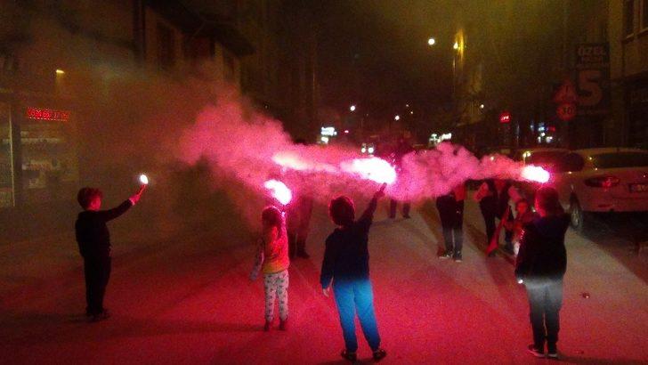 Bursa tek yürek oldu G5