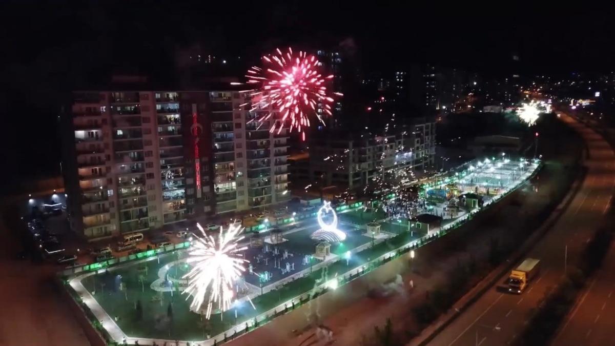 15 Temmuz Şehidi Aydın &Ccedil;opur Parkı g&ouml;rkemli bir t&ouml;renle a&ccedil;ıldı