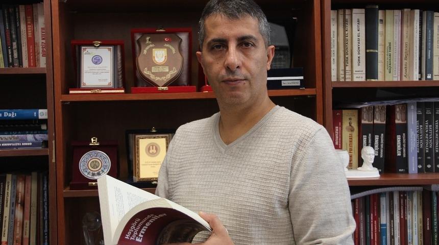 ASİMED Başkanı Eğilmez: &ldquo;Ermeni diasporasının amacı Ermeni toplumunu d&uuml;nya kamuoyunun g&uuml;ndeminde tutmak&rdquo;