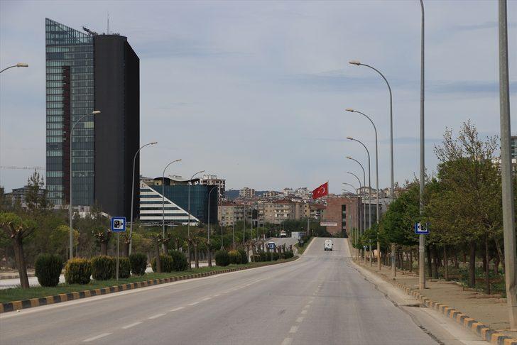 Gaziantep, Şanlıurfa, Malatya ve Kahramanmaraş'ta sokaklar boş kaldı G3