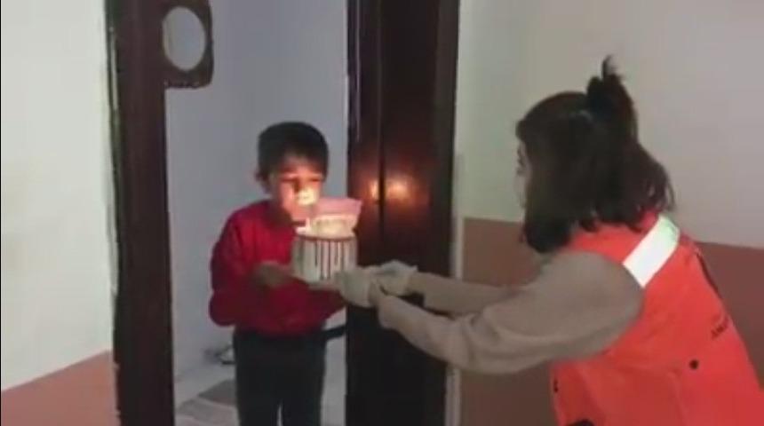 Vefa Grubu’ndan Selaattin Tuana’ya doğum günü sürprizi