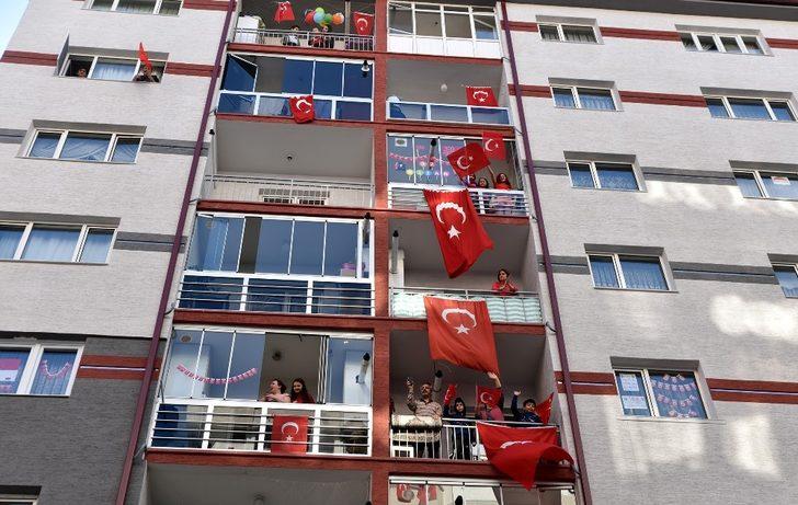 23 Nisan coşkusu evlere sığmadı G2