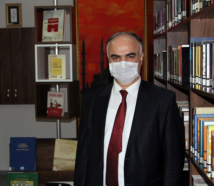 Trakya Üniversitesi Millet Kıraathanesi’nden evlere kitap servisi G3