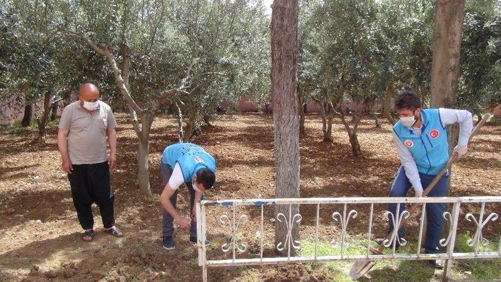 Cami imamının çağrısına din görevlileri koştu G3