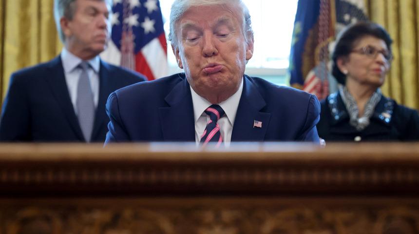 Trump'ın 'koronavirüse karşı vücuda dezenfektan enjekte edilmesi' önerisi olay olmuştu! Kendini böyle savundu