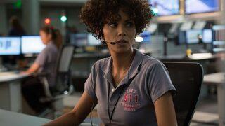 Acil Arama filmi konusu nedir, oyuncuları kimler? Acil Arama ne zaman çekildi? 