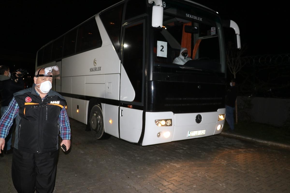 G&Uuml;NCELLEME - Suudi Arabistan'dan 349 T&uuml;rk vatandaşı yurda getirildi