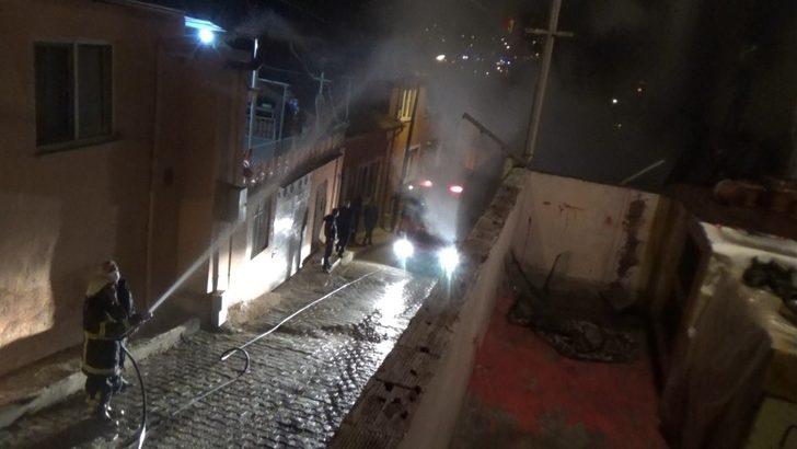 Amasya’da kokutan odunluk yangını G1