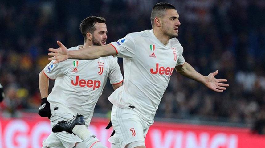 Milli futbolcu Merih Demiral'dan sağlık çalışanlarına destek