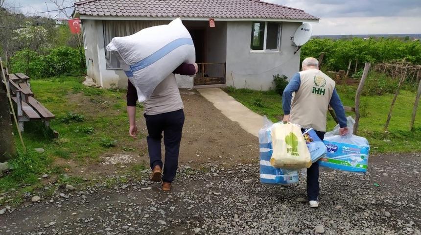 Yetim ve muhta&ccedil; aileler i&ccedil;in sahadalar