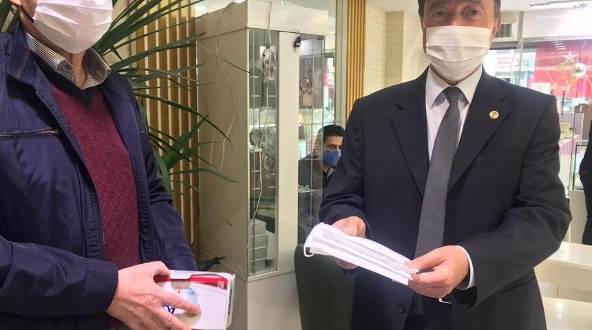 Bilecik Esnaf ve Sanatk&acirc;rlar Odaları Birliğinden esnafa maske