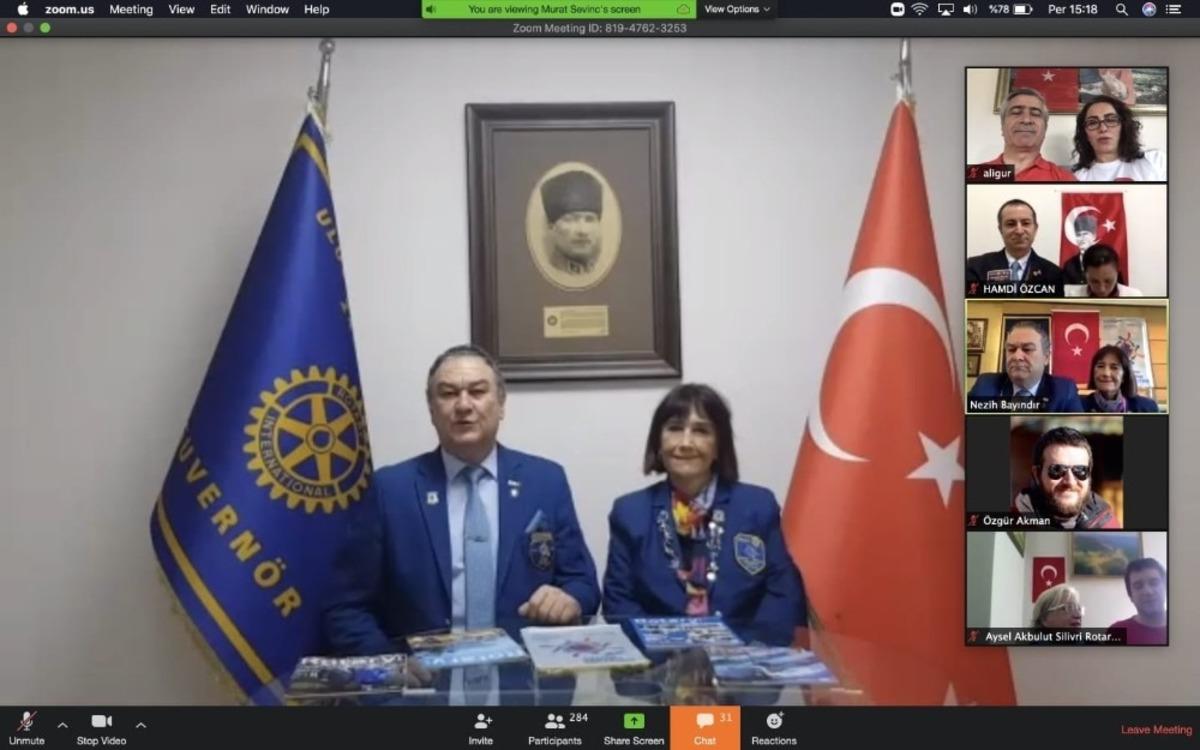288 ekranda 700 kişi 23 Nisan&rsquo;ı kutladı