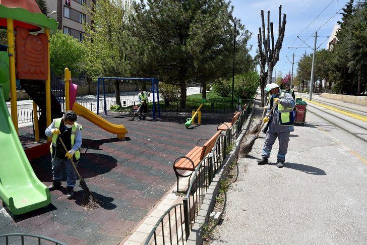 Temizlik çalışması hız kesmiyor G2