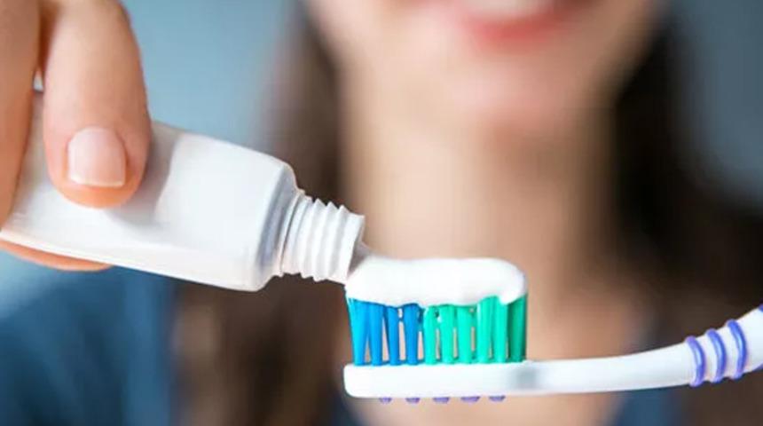 Oru&ccedil; ile ilgili t&uuml;m kafa karışıklıklarına son! Diş fır&ccedil;alamak orucu bozar mı?