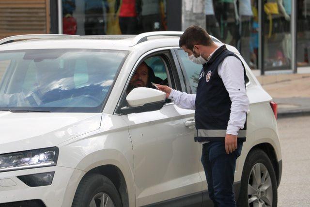 Şanlıurfa’da kısıtlamalara uymayan 909 kişiye para cezası kesildi