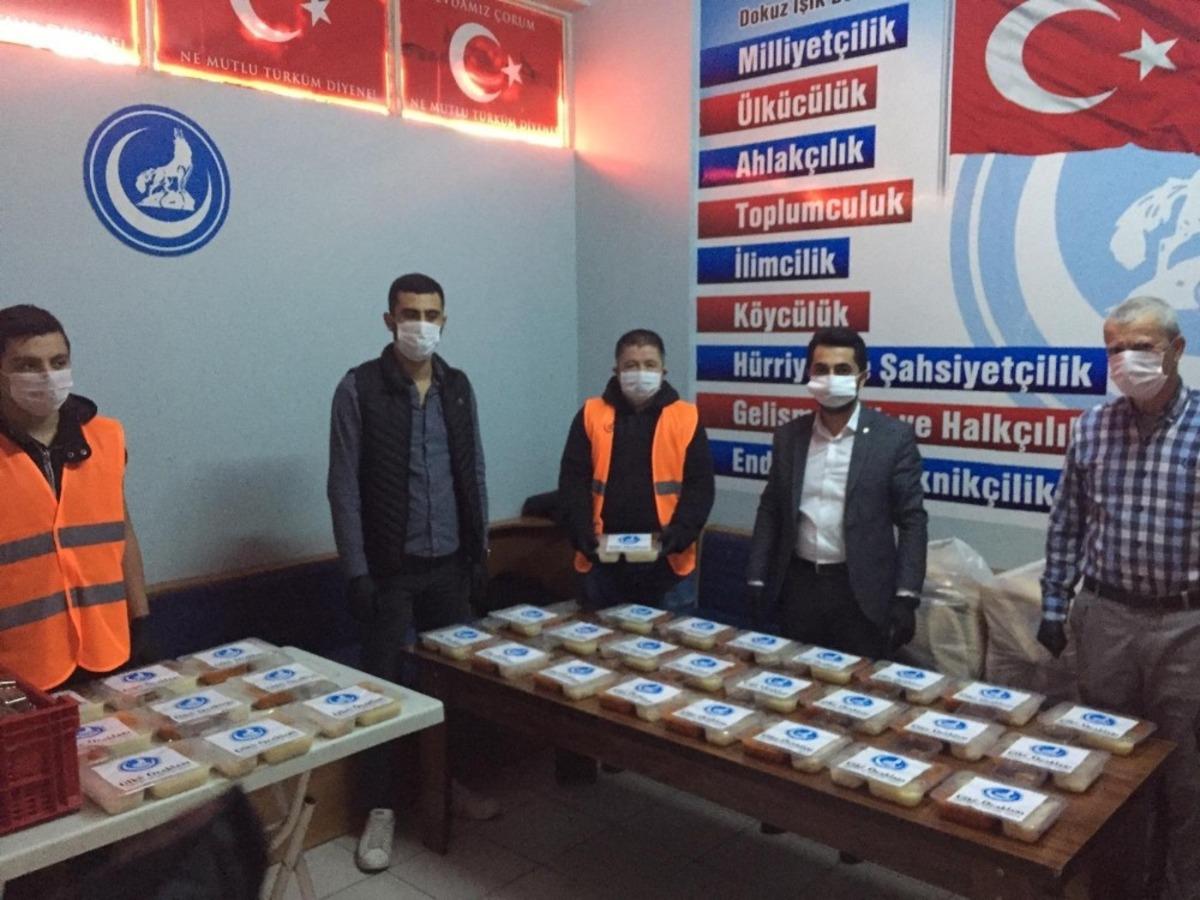 &Uuml;lk&uuml; Ocakları&rsquo;ndan 200 aileye iftar yemeği