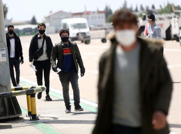 Yurt dışından Adana’ya getirilen 365 Türk vatandaşı karantina altında G3