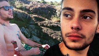 Rüzgar Erkoçlar, kaslarıyla görenleri hayran bıraktı