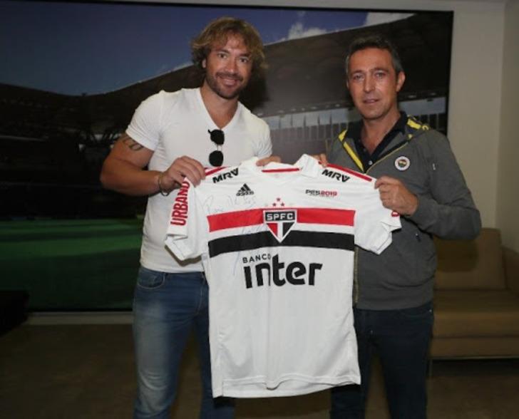 Diego Lugano: Eşcinsel takım arkadaşım vardı G4