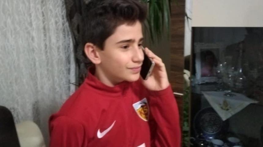 Kayserispor minikleri moral verdi